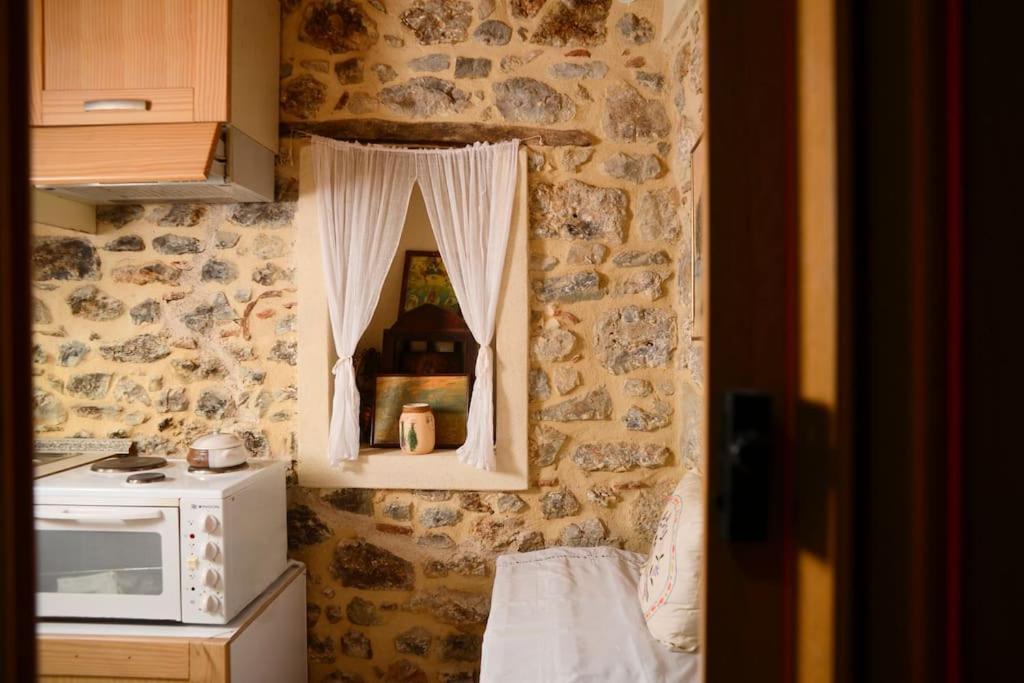 A Small Paradise In Mani With Local Hospitality Orovas Bagian luar foto